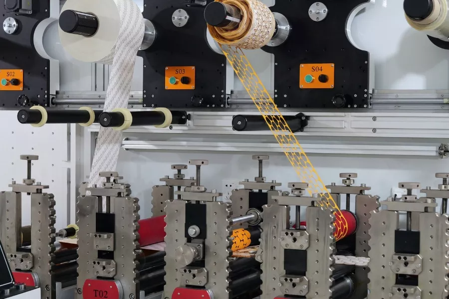 Adhesive Tape Die Cutting (3)